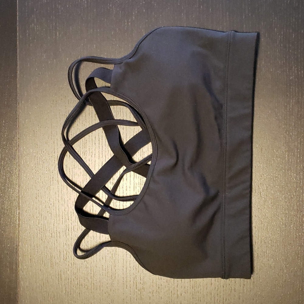 Curves & Combat Boots Sports Bra (S)